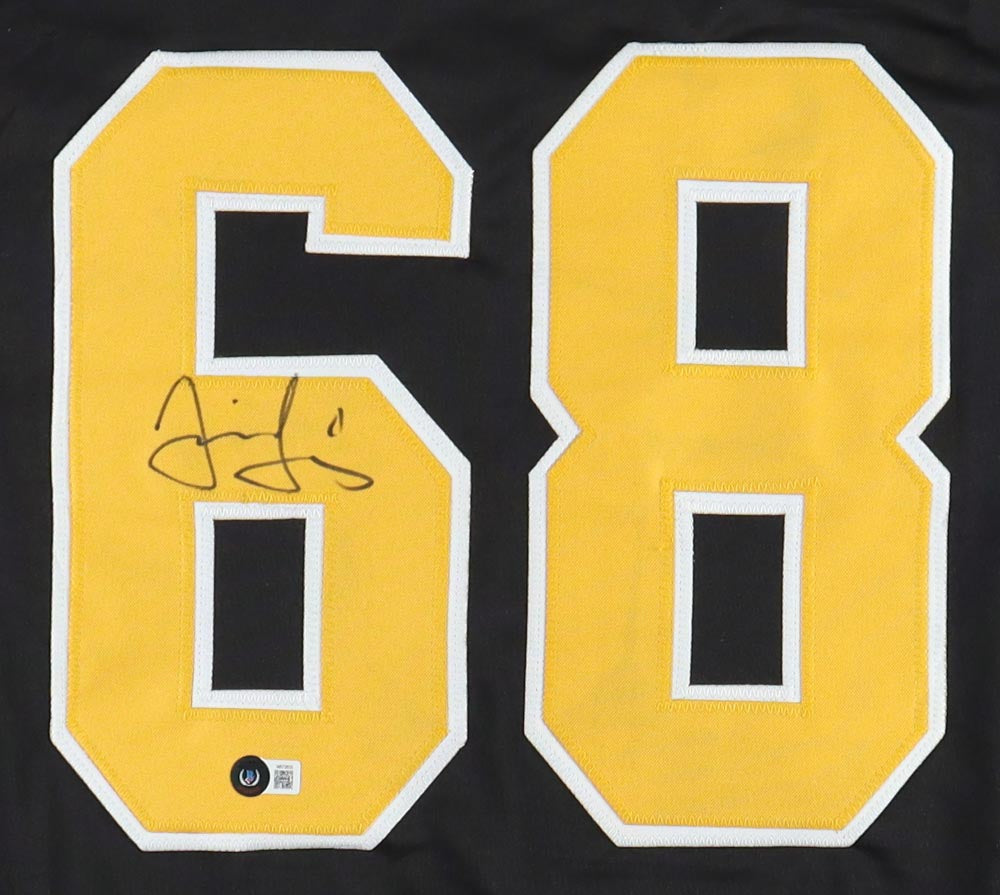 Jaromir Jagr Signed Jersey