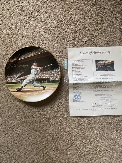 Joe DiMaggio signed plate. JSA Authenticated